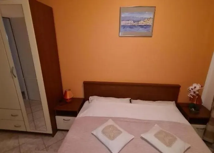 Apartment Family-friendly With Swimming Pool Opatija - Pobri, Opatija - 24607 *